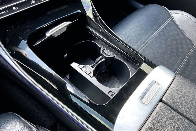 Used 2022 Mercedes-Benz C 300 Sedan image 26