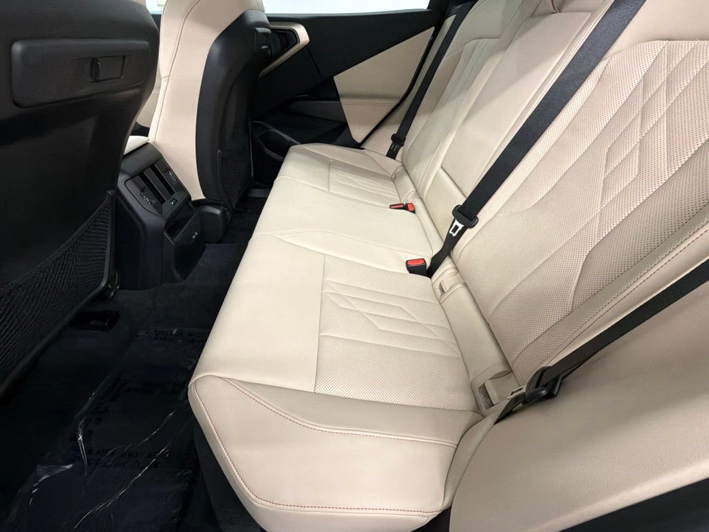 Used 2025 BMW X3 xDrive30i w/ Convenience Package AWD/4WD image 38