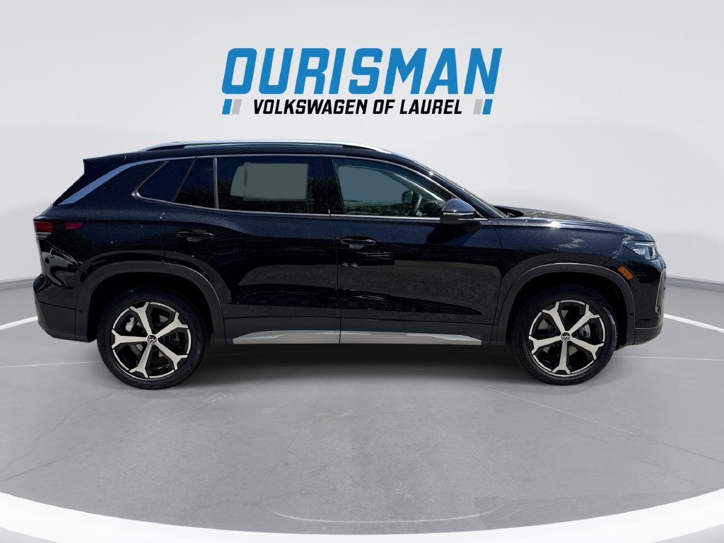 New 2026 Volkswagen Tiguan SE R-Line AWD/4WD image 9