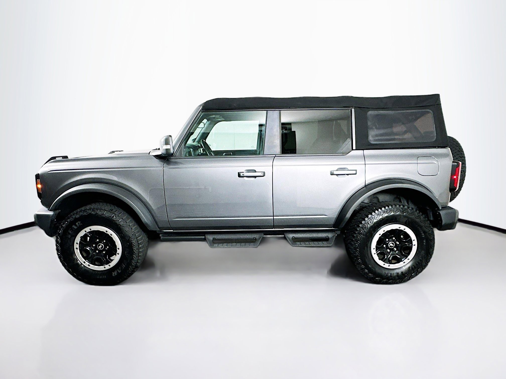 Used 2022 Ford Bronco Outer Banks w/ Sasquatch Package image 4