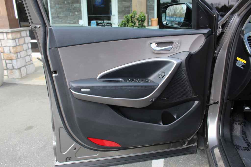 Used 2016 Hyundai Santa Fe Sport 2.0T w/ Option Group 05 image 11