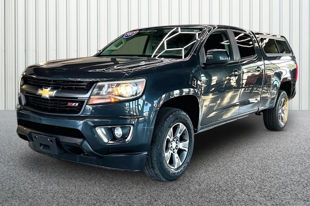 Used 2017 Chevrolet Colorado Z71 AWD/4WD image 3