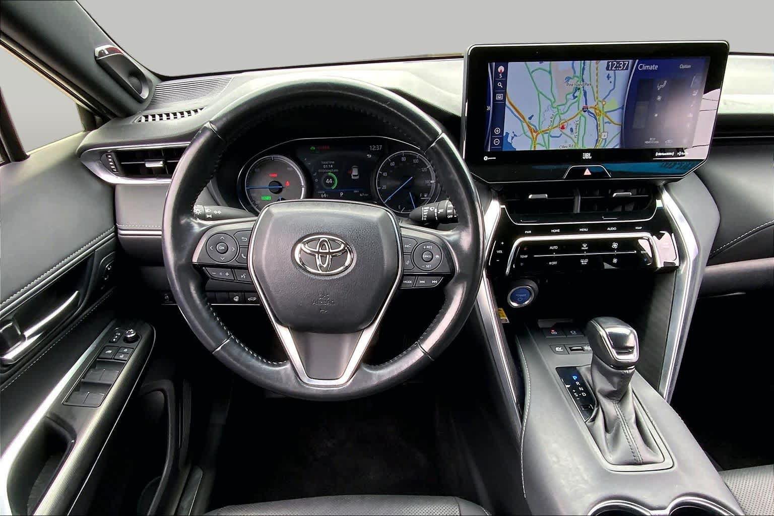 Used 2021 Toyota Venza XLE w/ Softex Package AWD/4WD image 6