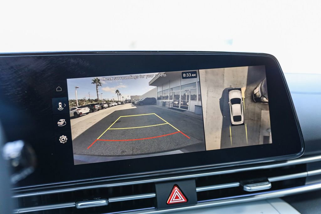 Certified 2024 Hyundai Elantra Limited image 23