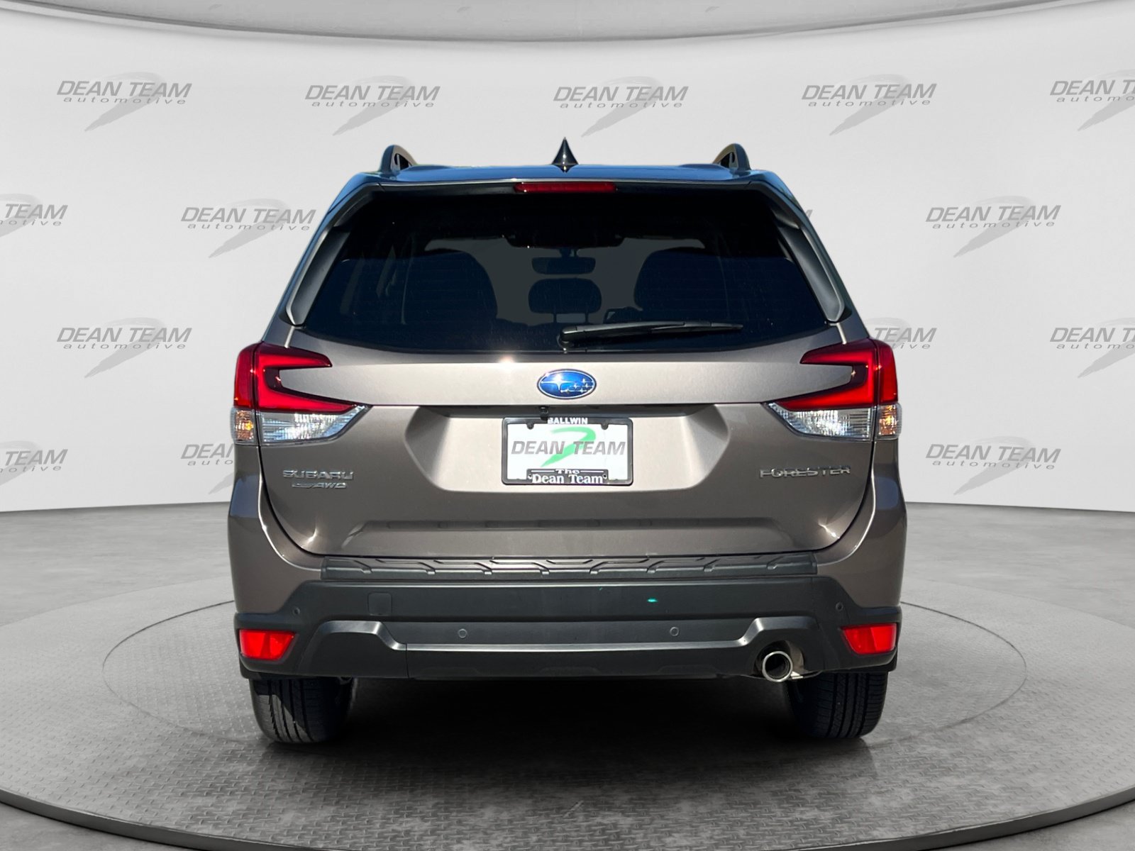 Used 2024 Subaru Forester Limited AWD/4WD image 7