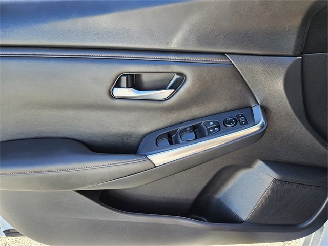 Used 2023 Nissan Sentra SR image 30