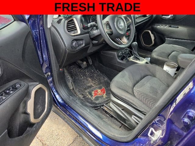 Used 2017 Jeep Renegade Sport w/ Power & Air Group AWD/4WD image 5