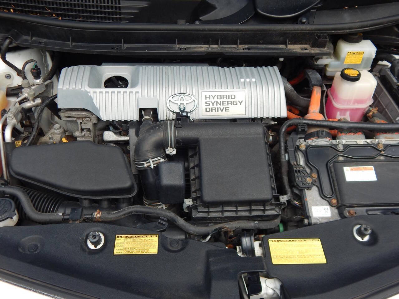 Used 2013 Toyota Prius V Five FWD image 18