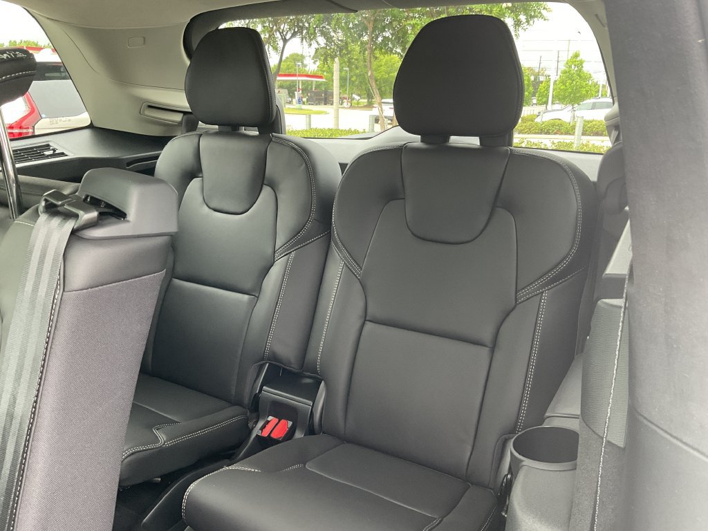 New 2027 Volvo XC90 B6 Ultra AWD/4WD image 15