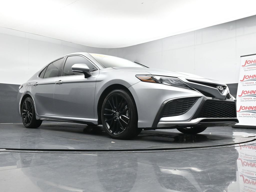 Used 2021 Toyota Camry XSE image 34