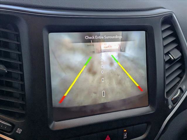 Used 2022 Jeep Cherokee Trailhawk w/ Sun, Sound & Nav Group image 14