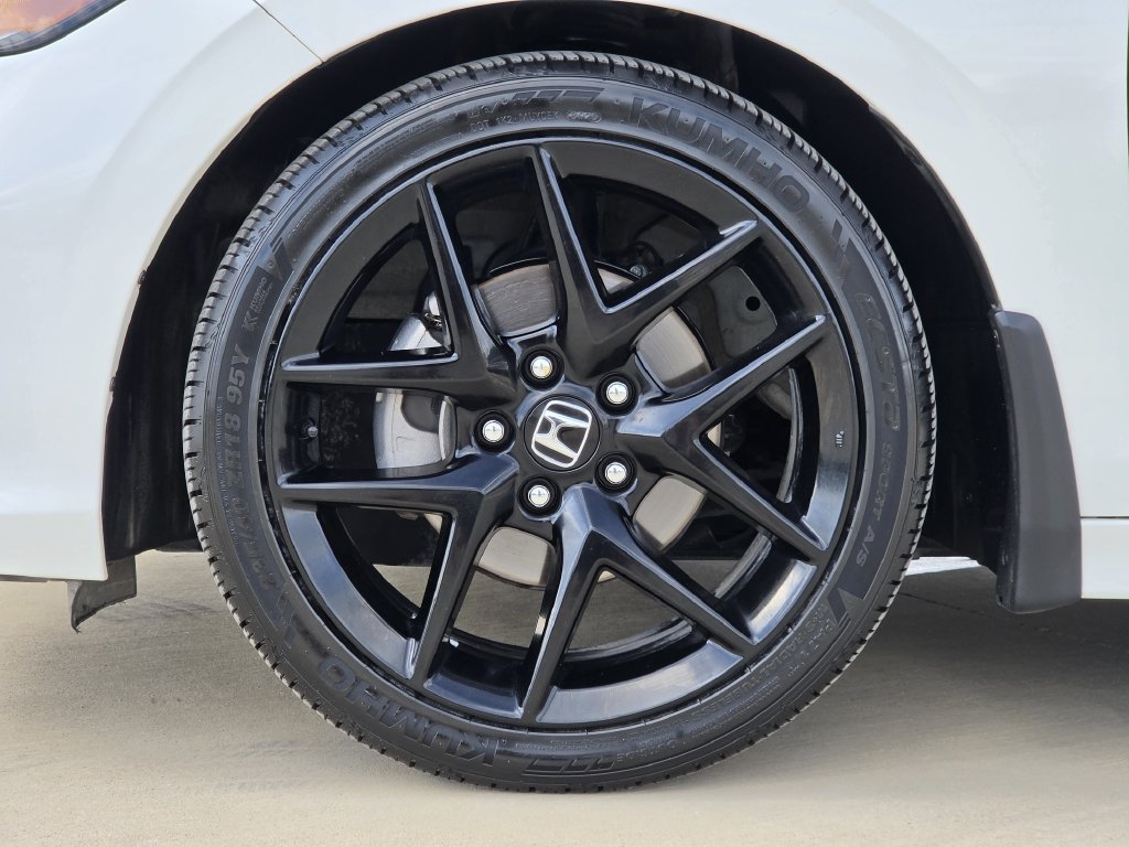 Used 2025 Honda Civic Sport image 8