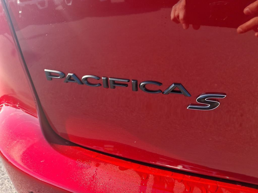 New 2026 Chrysler Pacifica Limited w/ S Appearance Package image 33