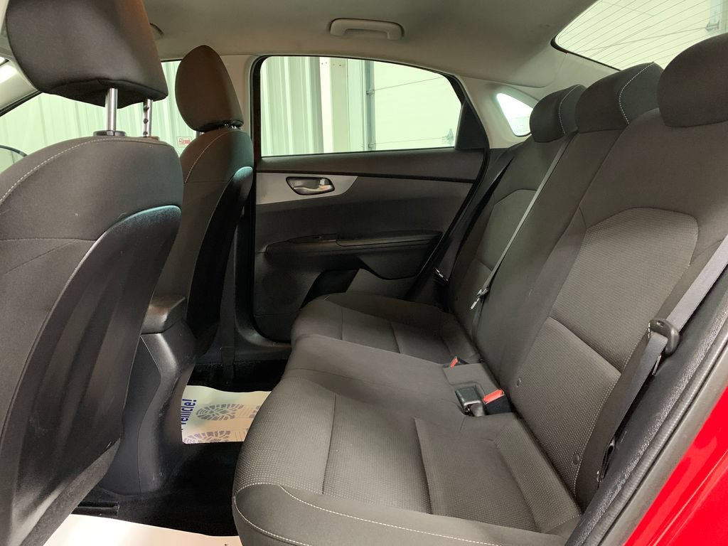 Used 2021 Kia Forte LXS FWD image 16