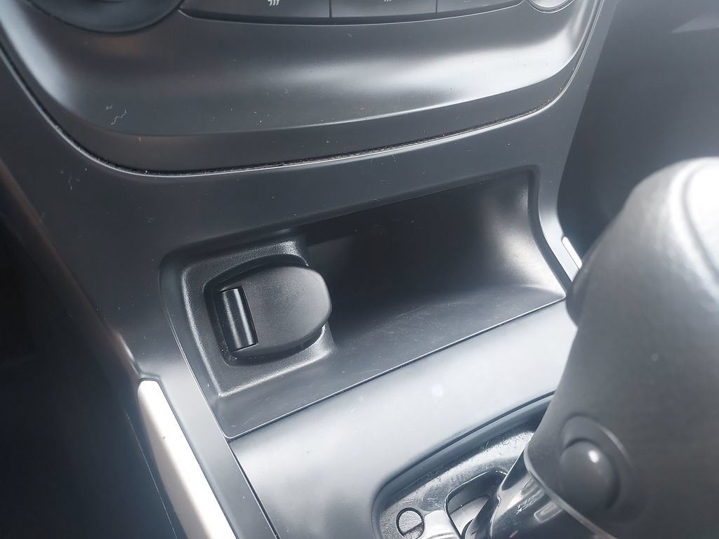 Used 2019 Nissan Sentra S FWD image 16