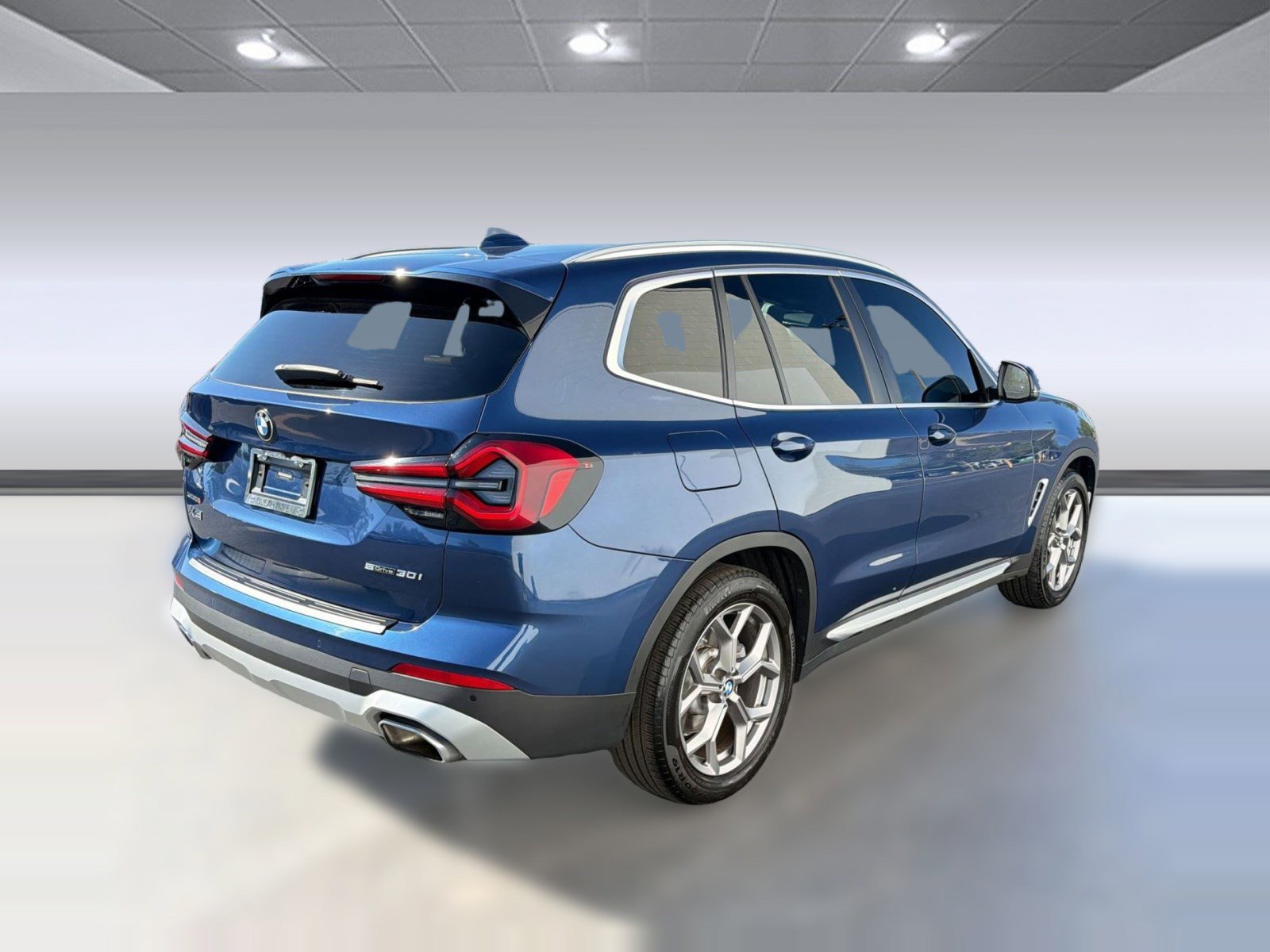 Used 2022 BMW X3 sDrive30i w/ Convenience Package image 9