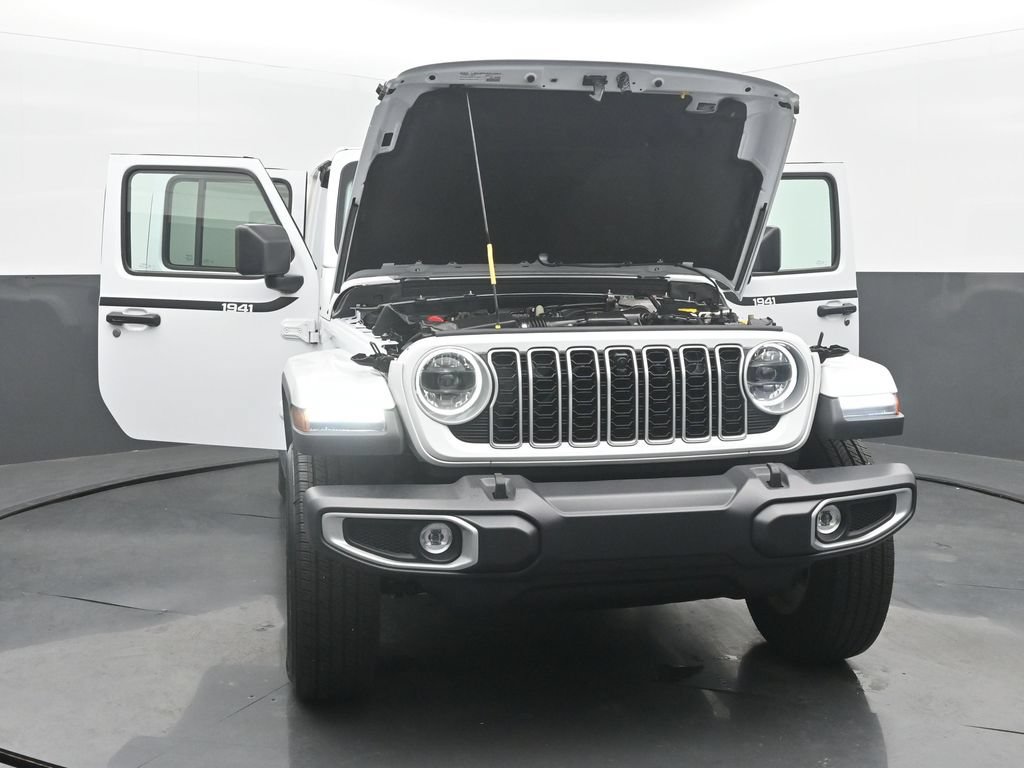 Used 2024 Jeep Wrangler Unlimited Sahara w/ Technology Group AWD/4WD image 62