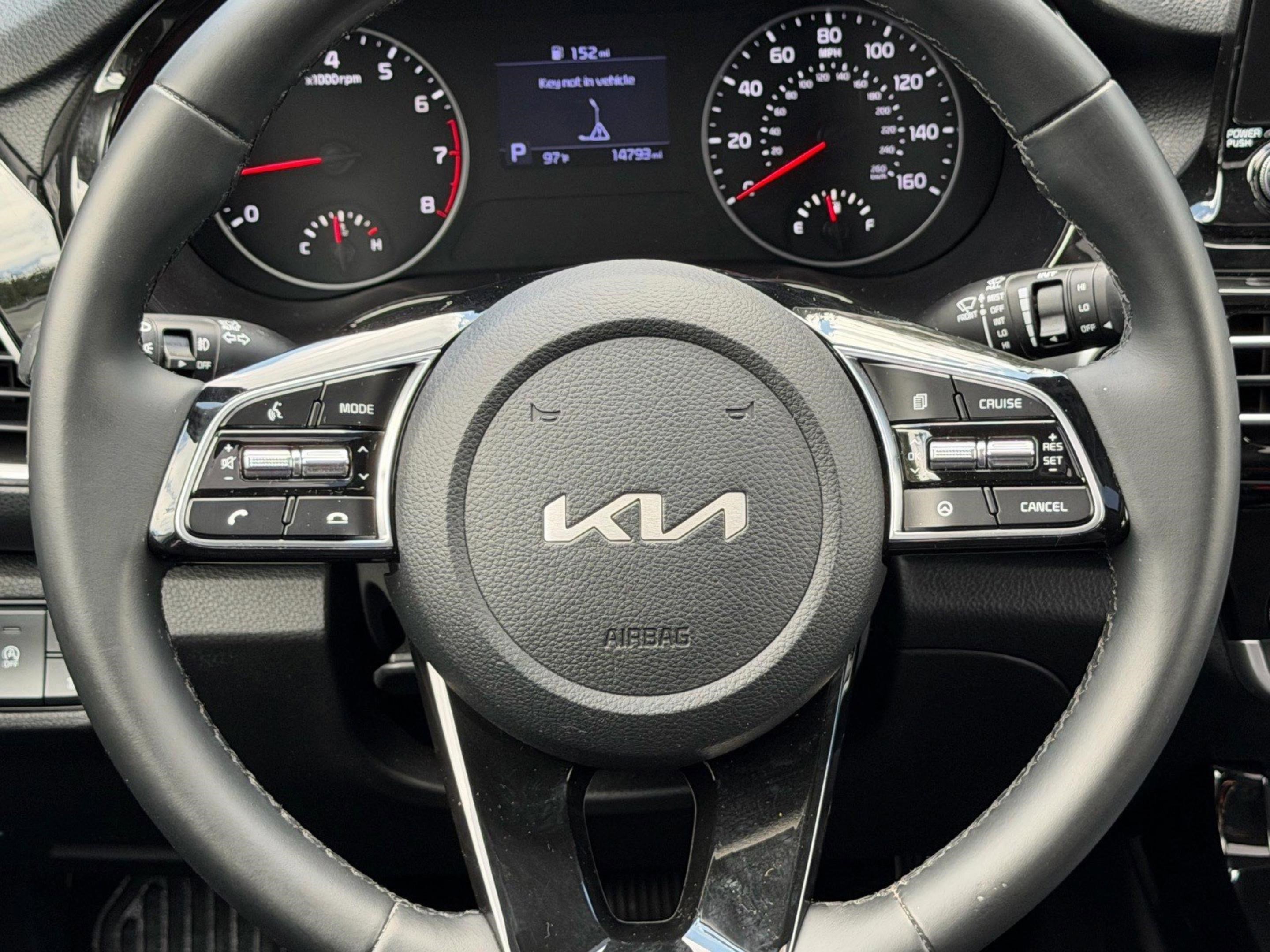 Used 2023 Kia Seltos EX AWD/4WD image 13