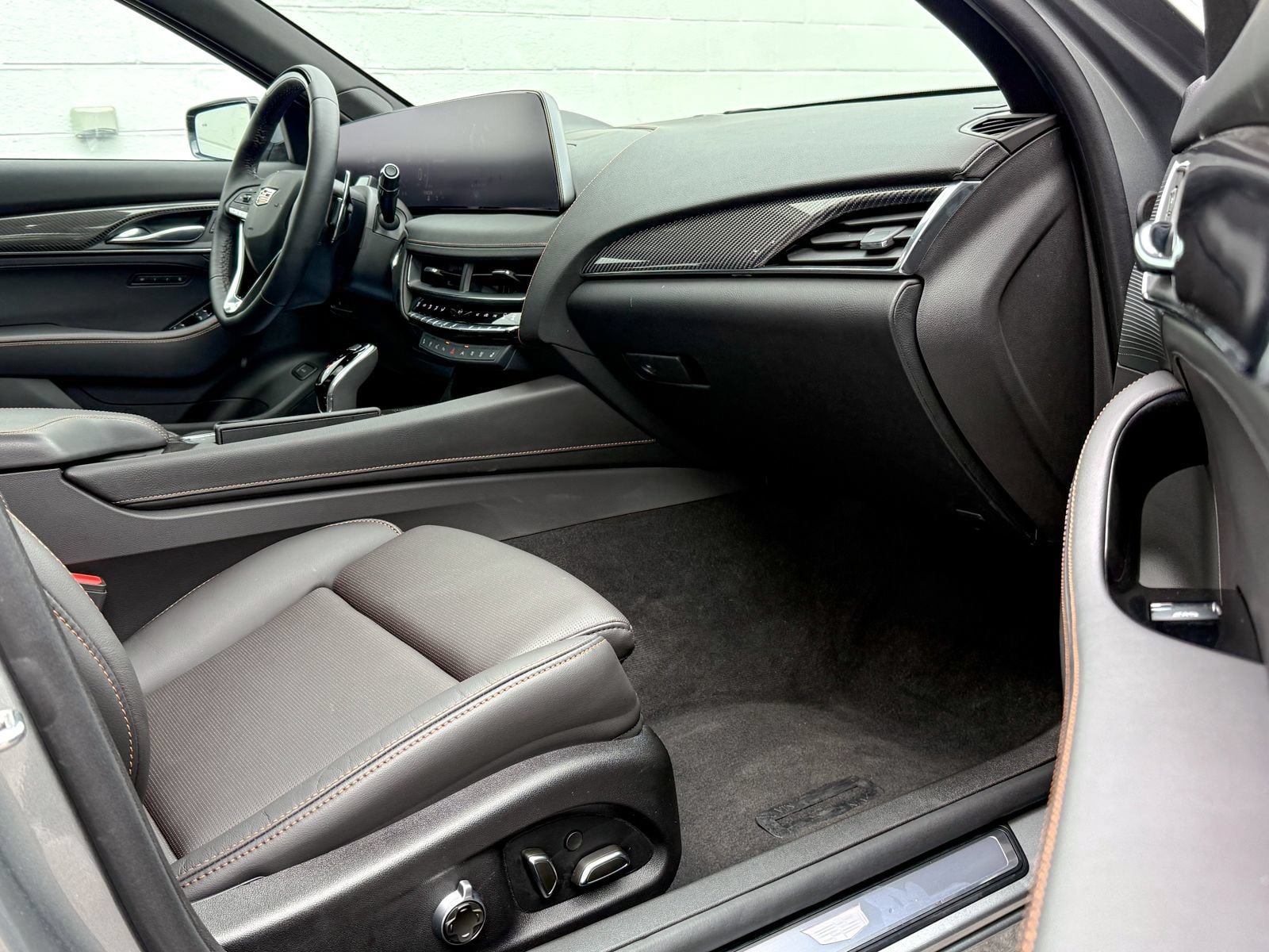 New 2025 Cadillac CT5 Sport w/ Technology Package RWD image 11