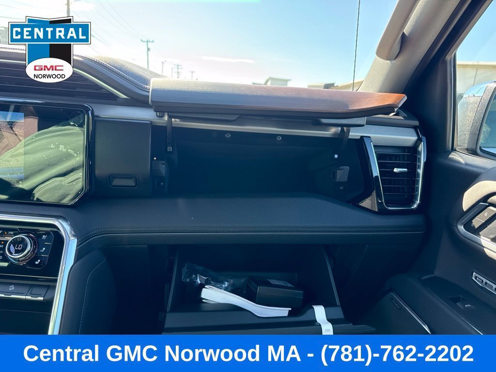 New 2026 GMC Sierra 1500 Denali AWD/4WD image 21