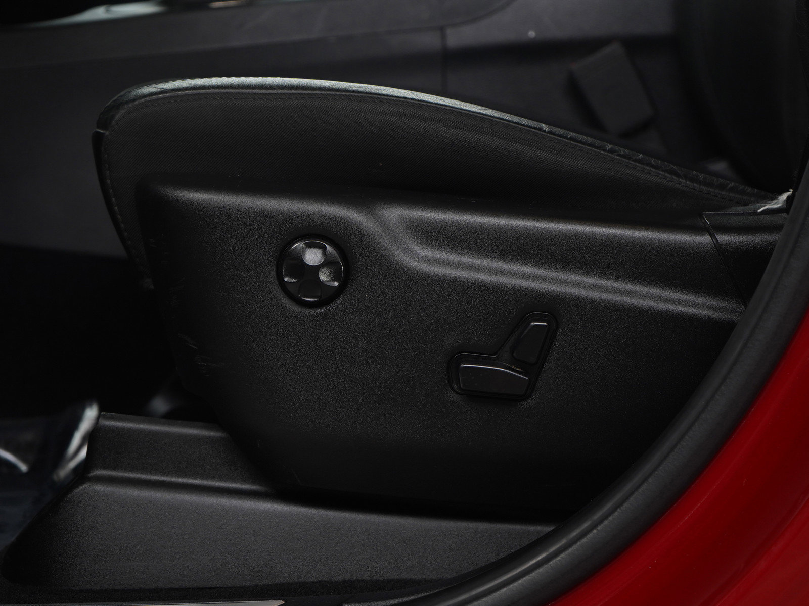 Used 2019 Dodge Durango GT image 24