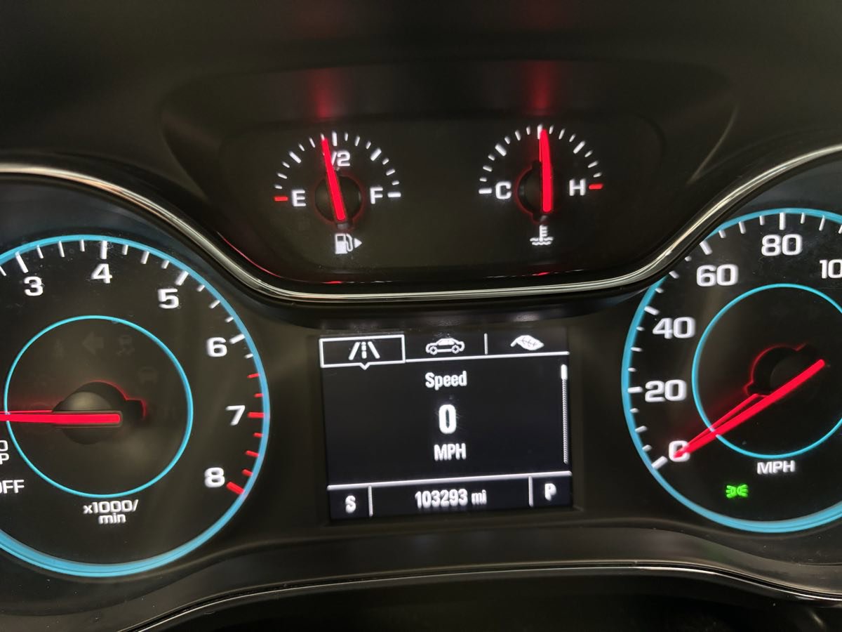 Used 2018 Chevrolet Cruze LT w/ Convenience Package image 16