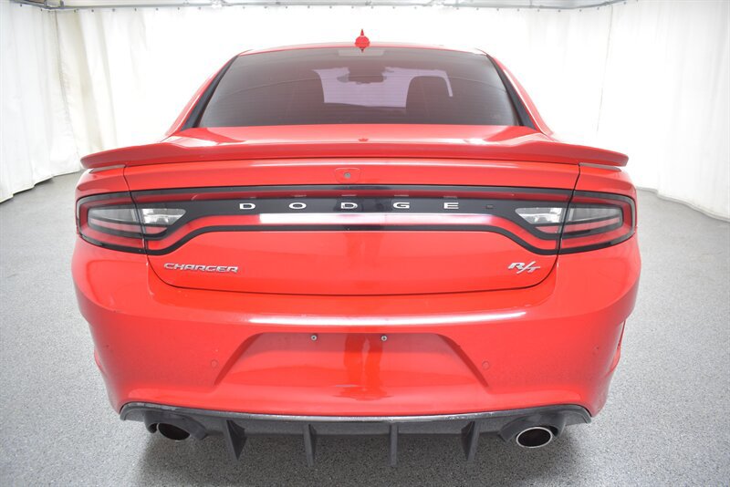 Used 2019 Dodge Charger R/T image 5