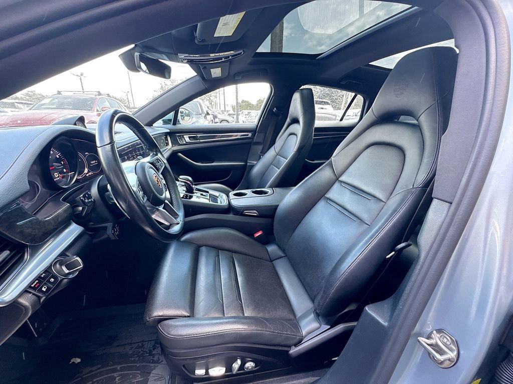 Used 2018 Porsche Panamera 4S image 23