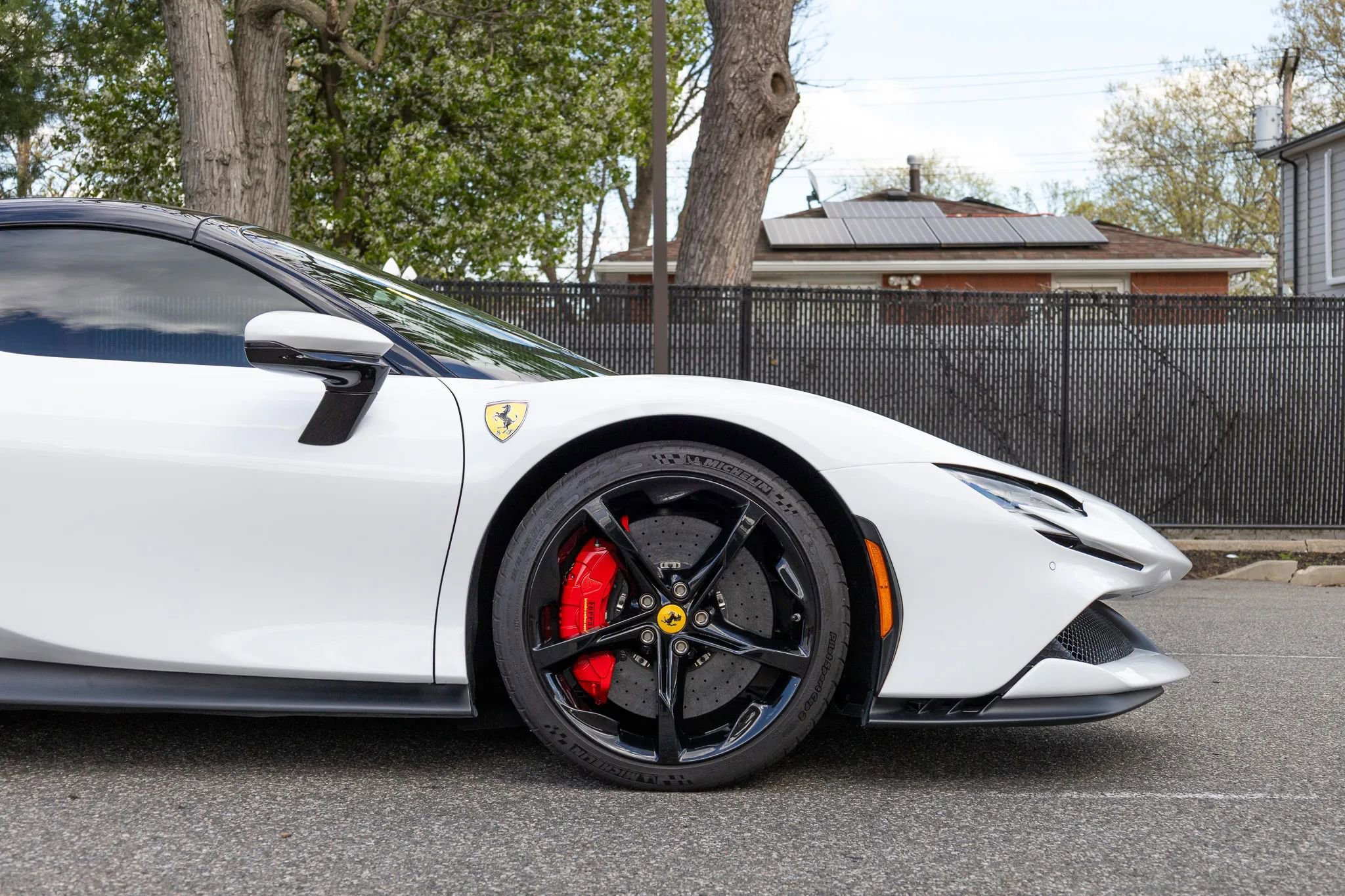 Used 2025 Ferrari SF90 Spider image 27