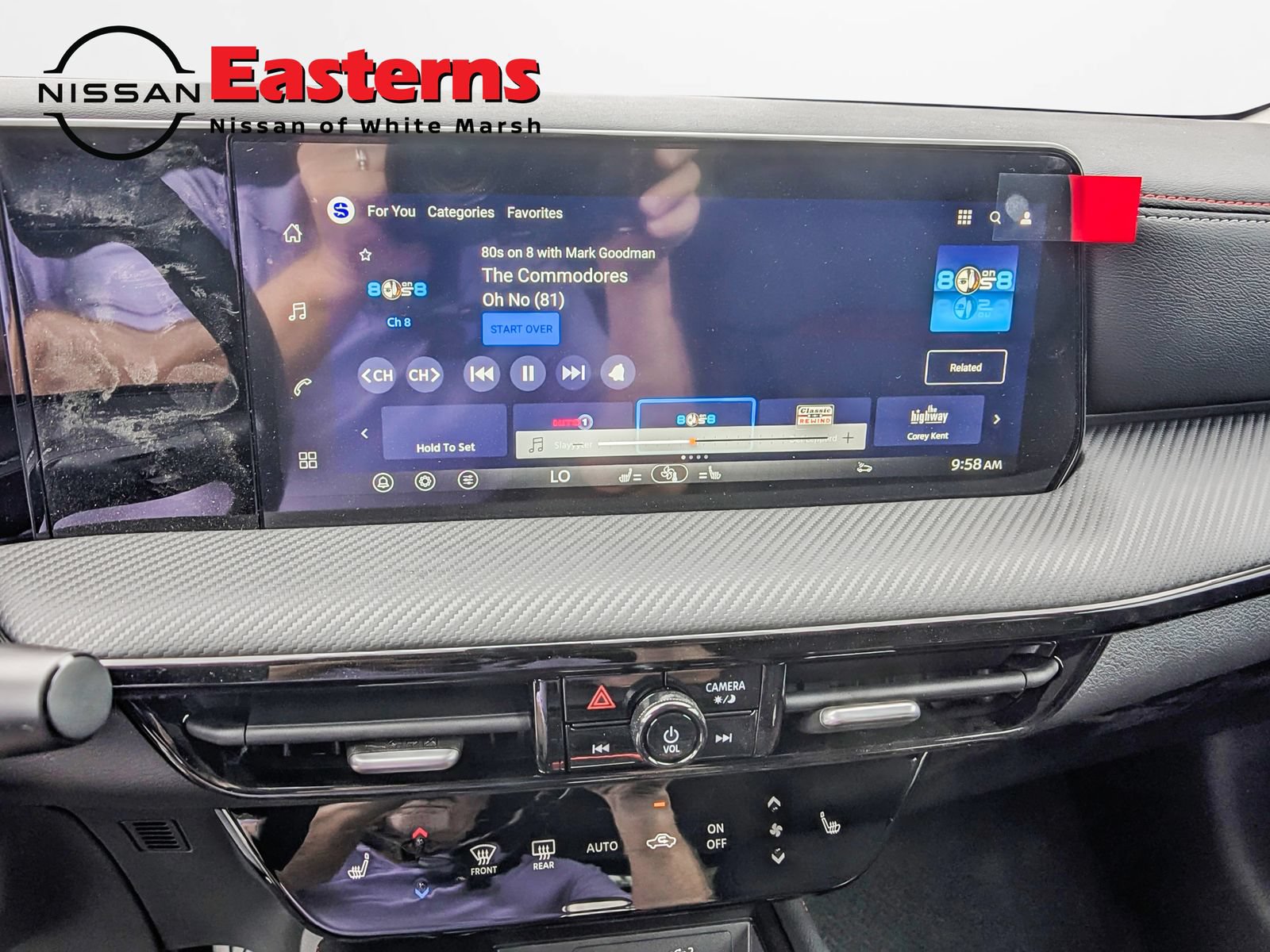 New 2026 Nissan Kicks SR w/ Cold Weather Package AWD/4WD image 14