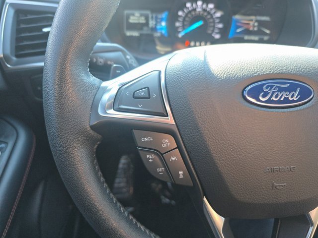 Certified 2022 Ford Edge Titanium w/ Equipment Group 301A image 21