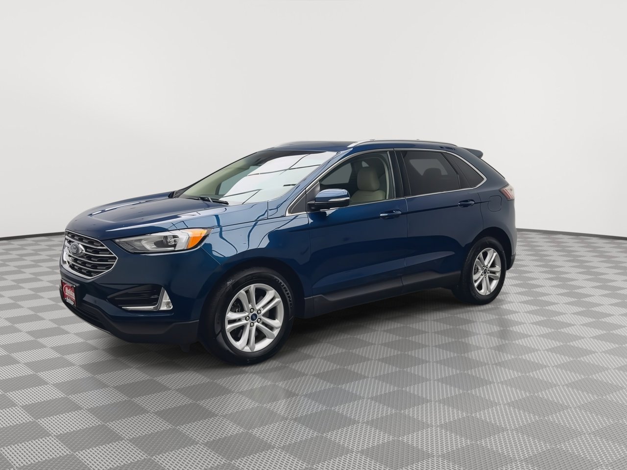 Used 2020 Ford Edge SEL image 35