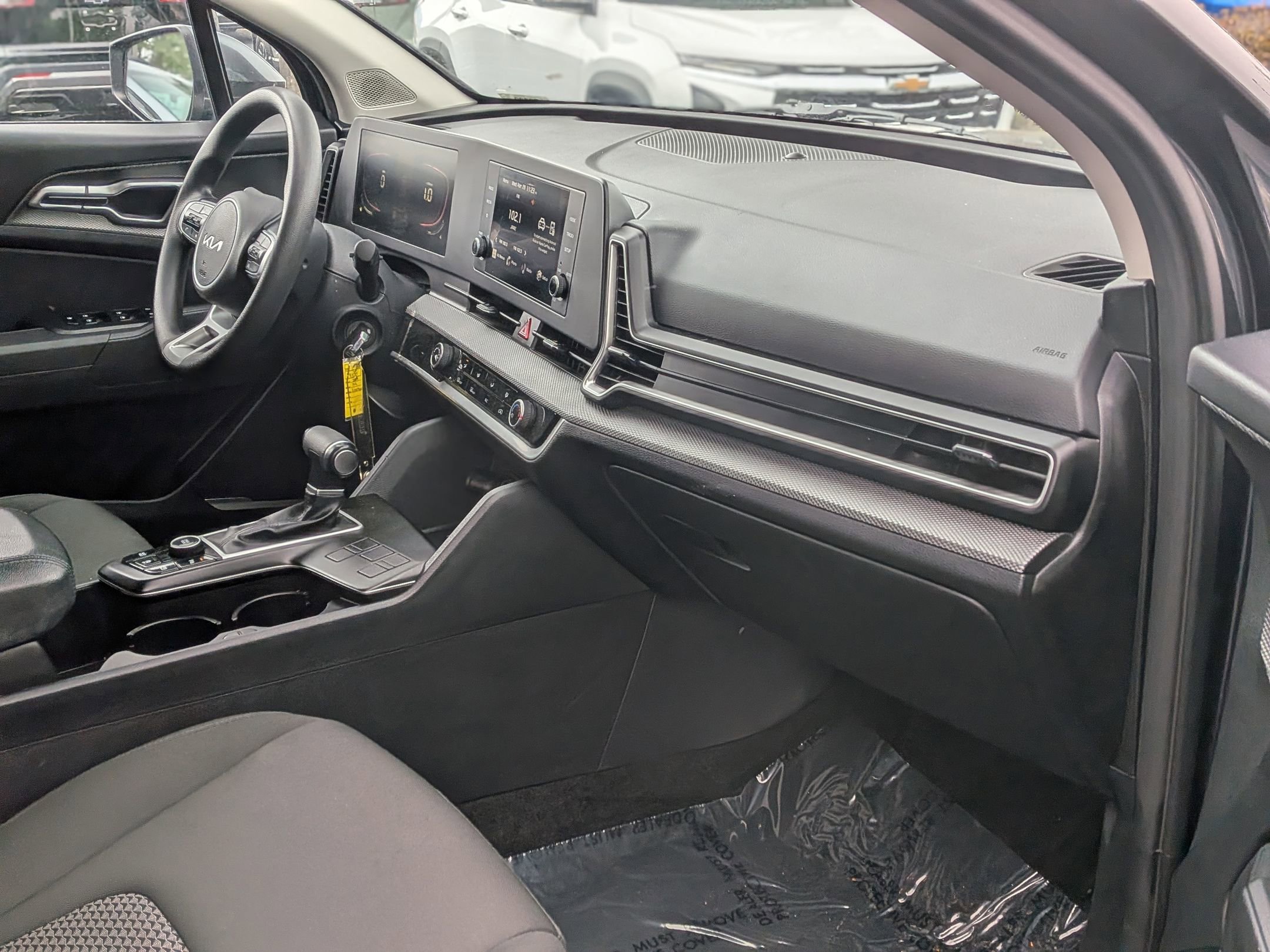 Used 2024 Kia Sportage LX FWD image 22