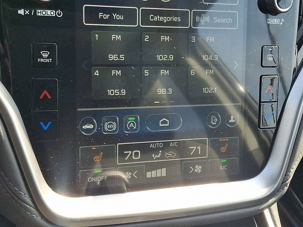 Certified 2025 Subaru Outback Onyx Edition AWD/4WD image 18