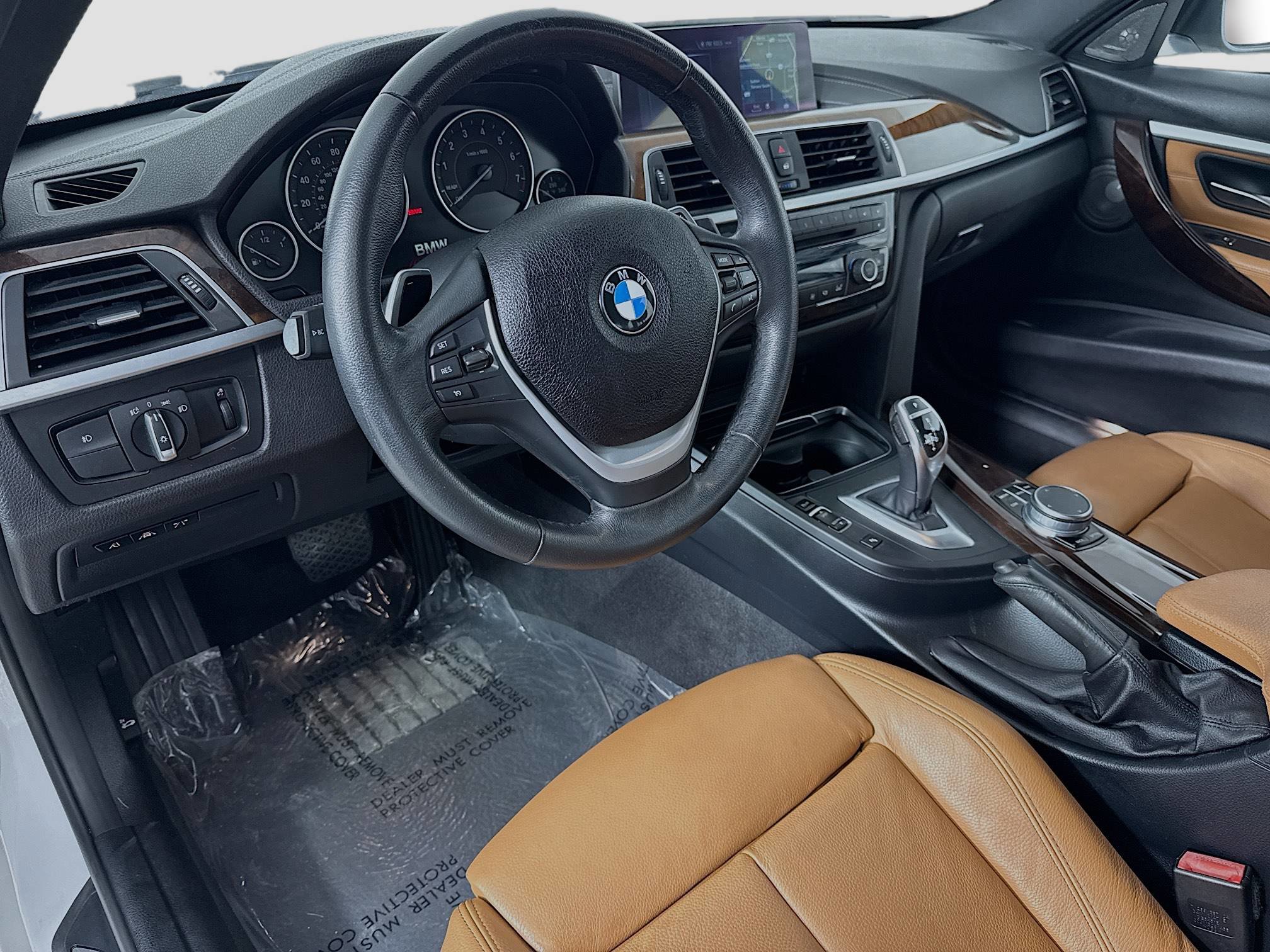 Used 2019 BMW 330i xDrive Wagon w/ Premium Package image 21