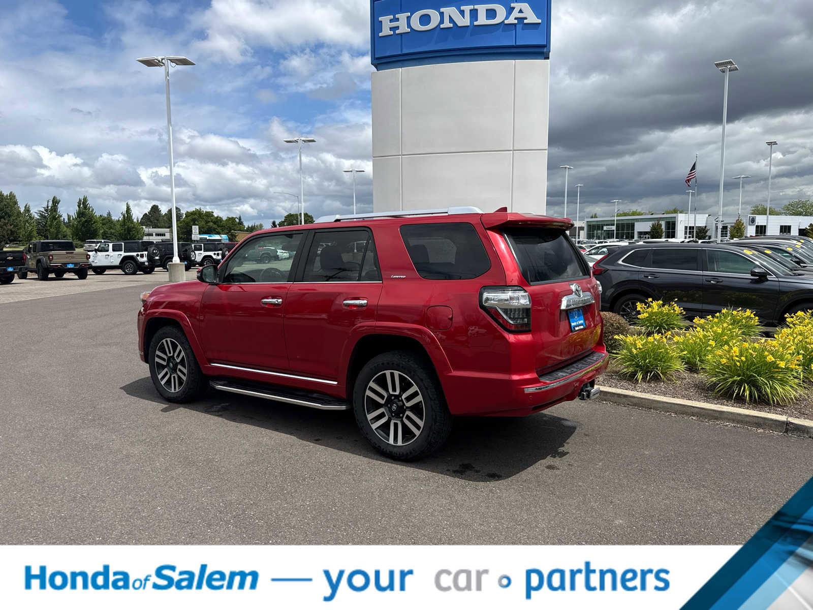 Used 2019 Toyota 4Runner Limited AWD/4WD image 5