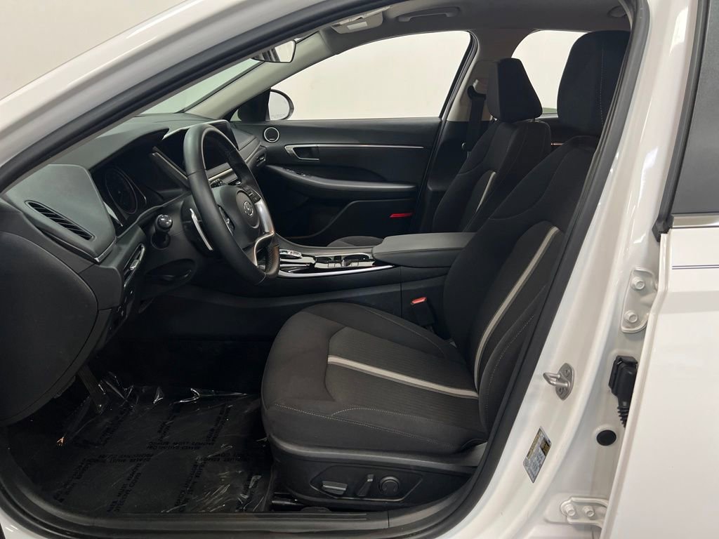 Used 2023 Hyundai Sonata SEL image 11