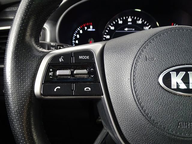 Used 2019 Kia Sorento SX image 26