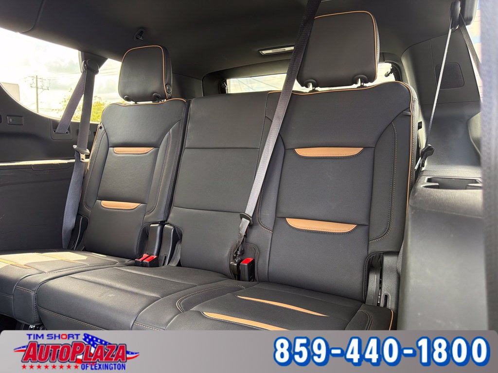 Used 2024 GMC Yukon XL AT4 w/ AT4 Premium Plus Package AWD/4WD image 36