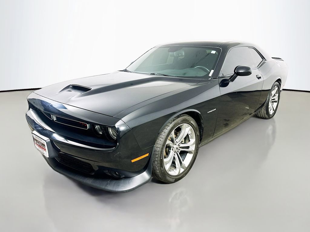 Used 2022 Dodge Challenger R/T RWD video 3