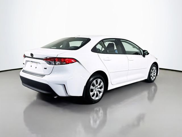 Used 2023 Toyota Corolla LE FWD image 8