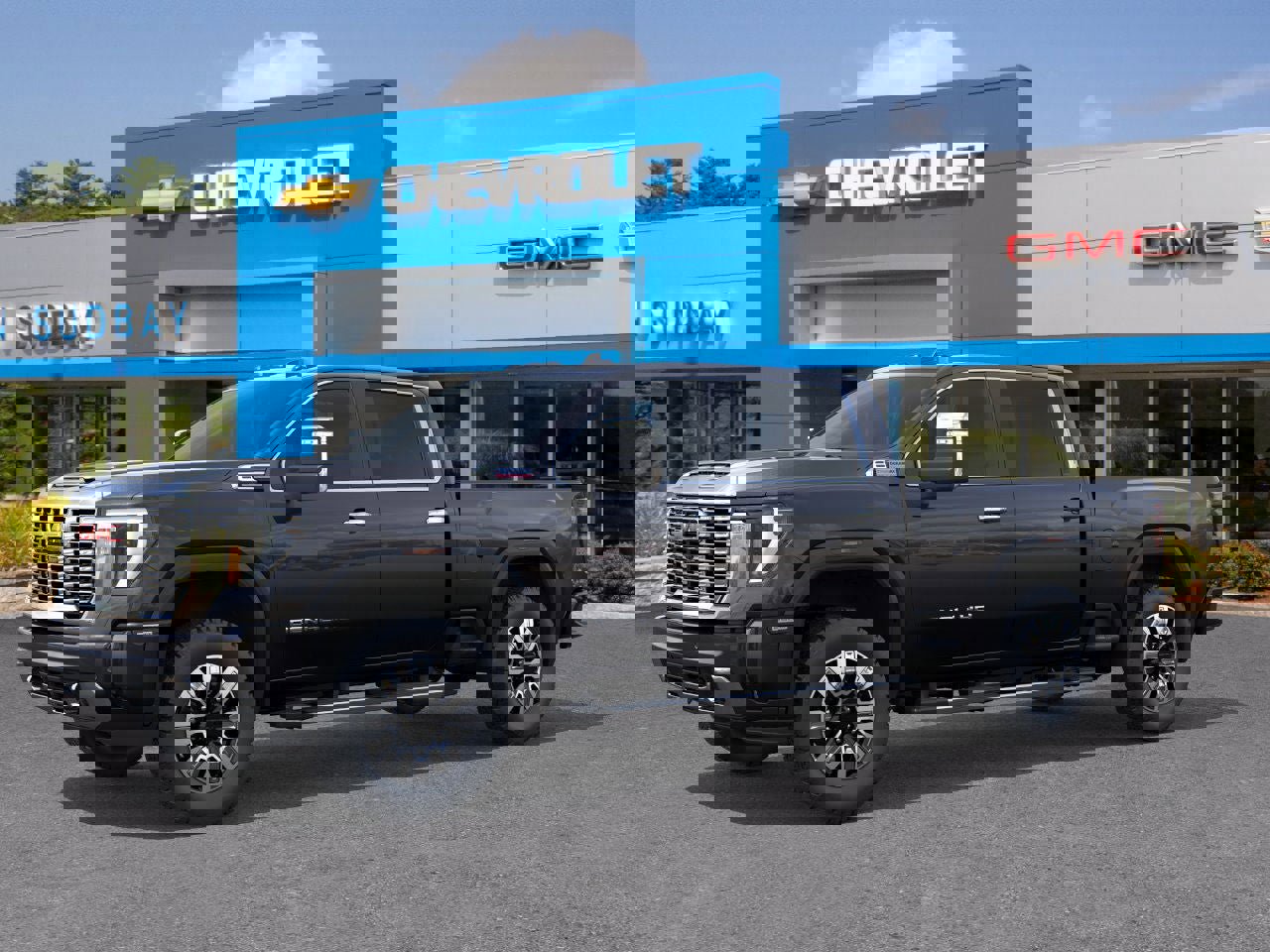 New 2026 GMC Sierra 2500 Denali w/ Denali Reserve Package image 2