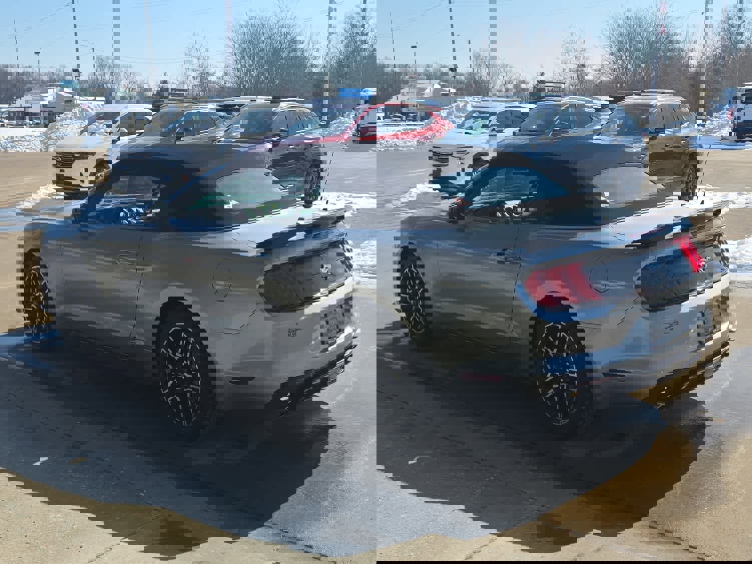 Used 2022 Ford Mustang Premium image 12