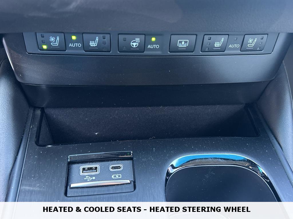 Used 2023 Lexus ES 350 Ultra Luxury image 15