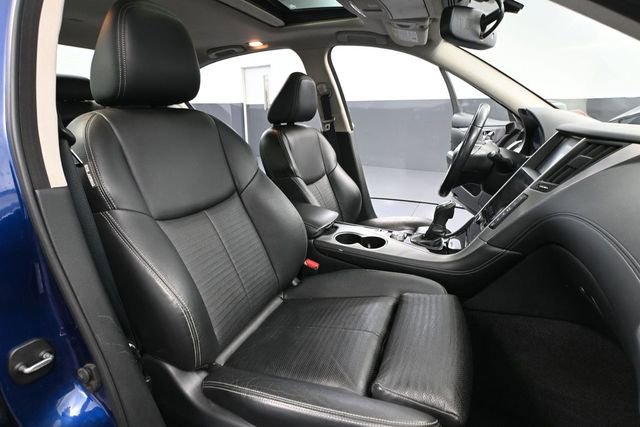 Used 2019 INFINITI Q50 Signature Edition w/ Cargo Package (L96) AWD/4WD image 47