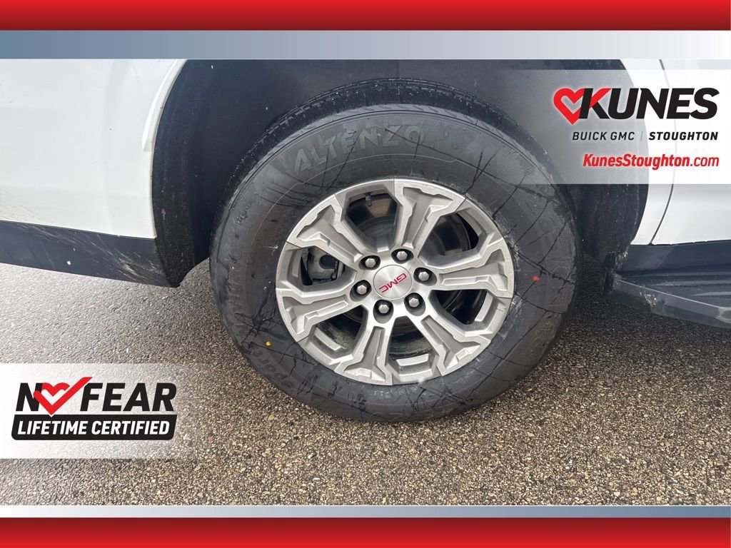 Used 2024 GMC Yukon SLE image 14