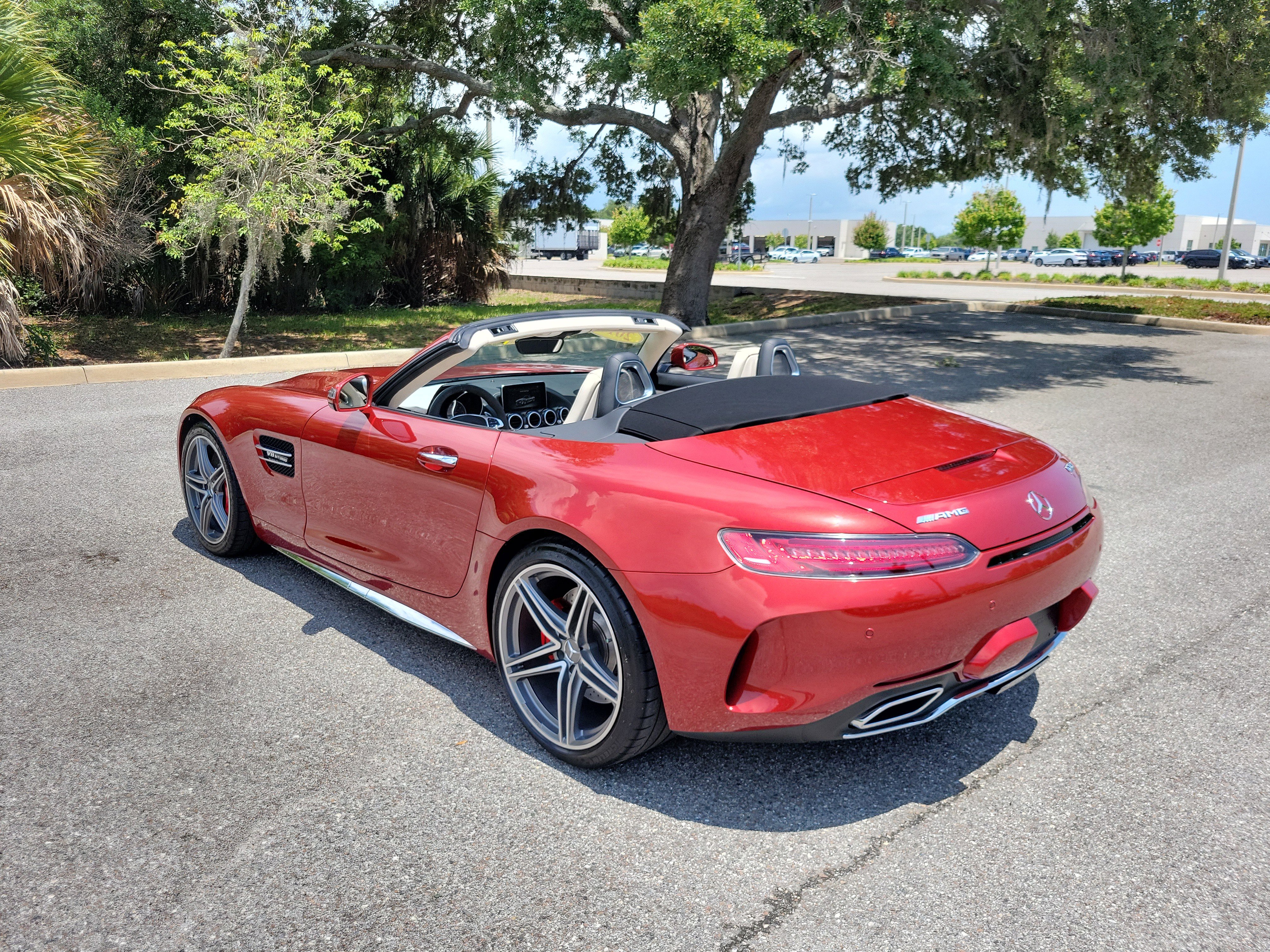 Used 2018 Mercedes-Benz AMG GT C image 6