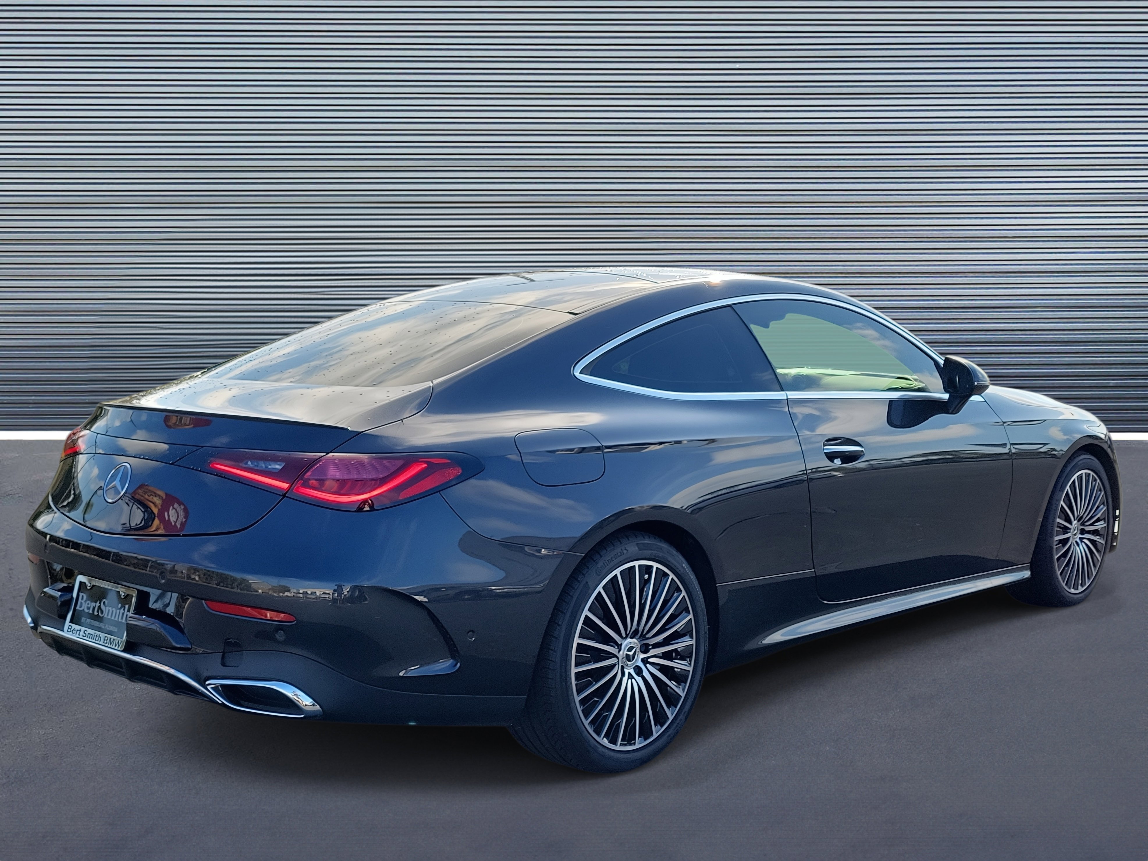 Used 2024 Mercedes-Benz CLE 300 4MATIC Coupe image 3