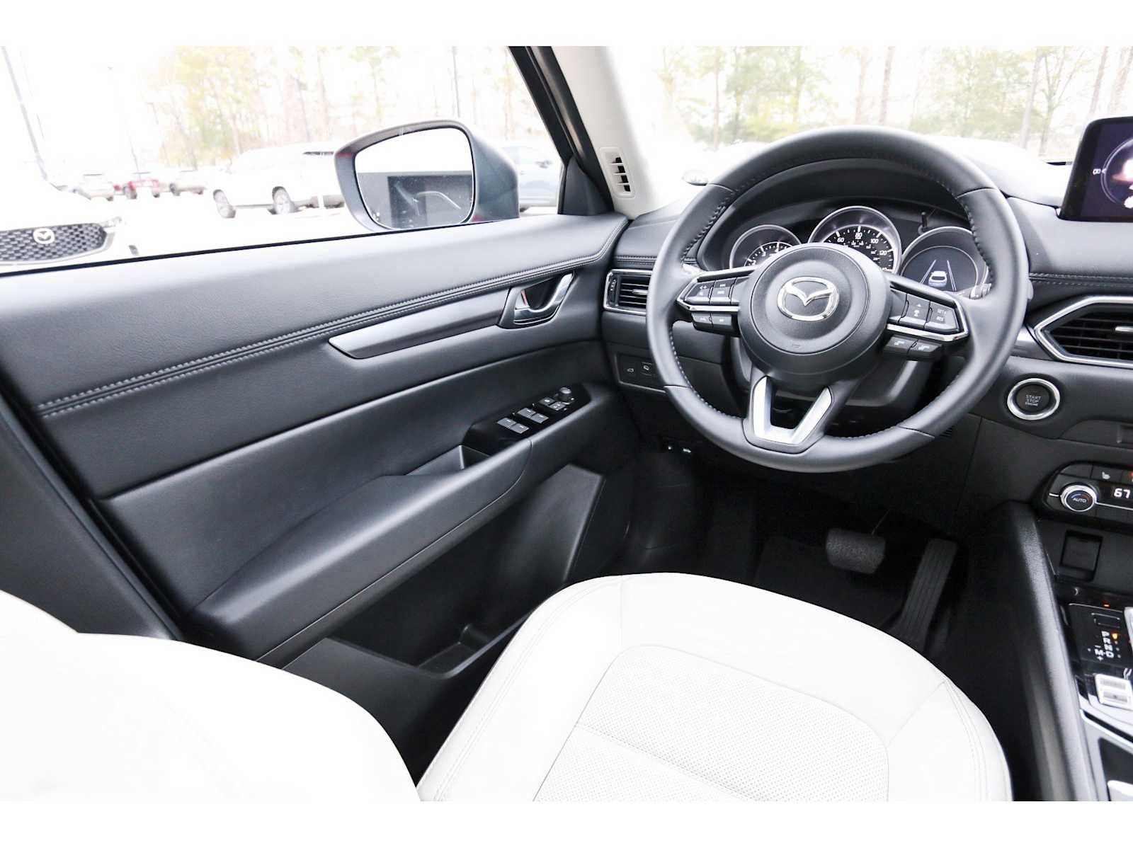 Certified 2025 MAZDA CX-5 AWD 2.5 S w/ Preferred Package image 6