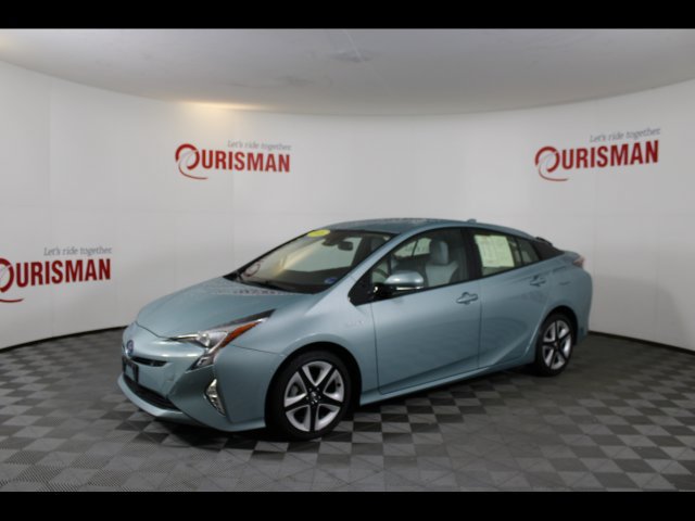 Used 2016 Toyota Prius Four Touring w/ Premium Convenience Package FWD image 3